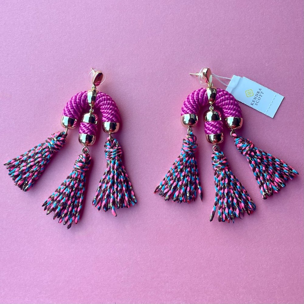 NWT Kendra Scott Tassel Chandelier Earrings- Gold/ Pink mix